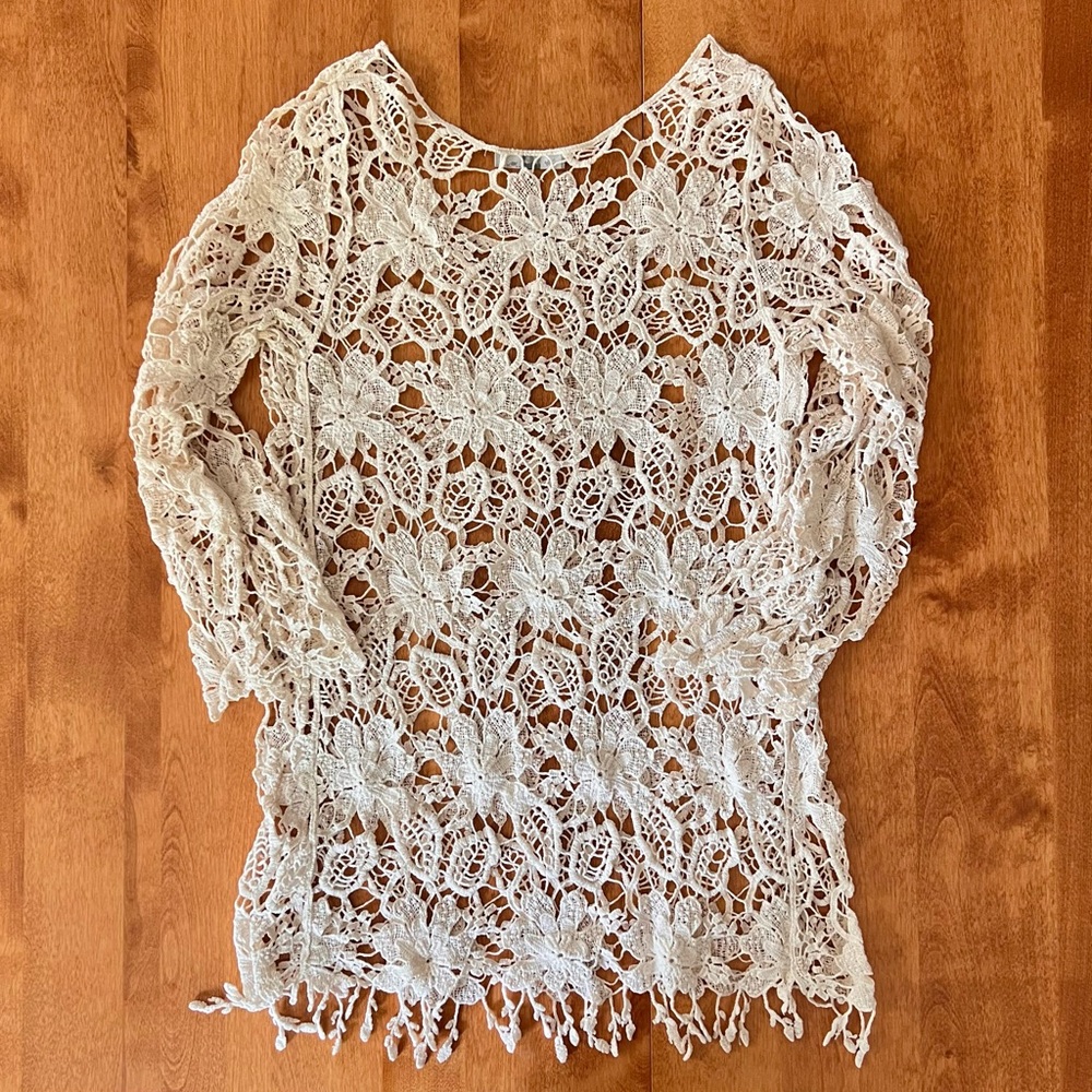 Issi Crochet Top - Picture 4 of 6